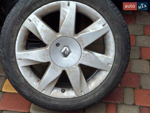 Синій Рено Меган, об'ємом двигуна 2 л та пробігом 155 тис. км за 5500 $, фото 28 на Automoto.ua