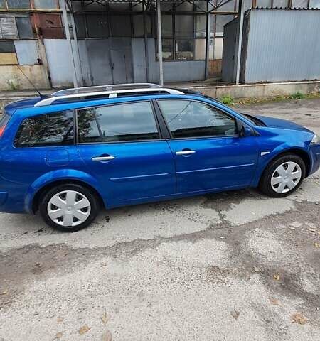 Рено Меган 2008 у Белой Церкве на Automoto.ua Синій Рено Меган, об'ємом двигуна 1.6 л та пробігом 202 тис. км за 6300 $, фото 6 на Automoto.ua