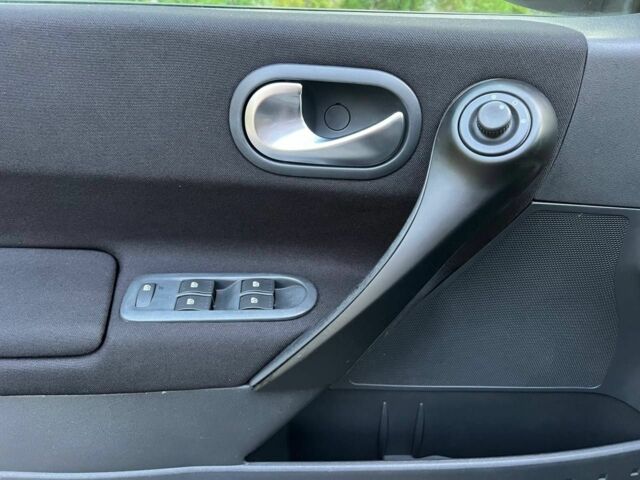 Синий Рено Меган, объемом двигателя 0 л и пробегом 212 тыс. км за 5300 $, фото 12 на Automoto.ua