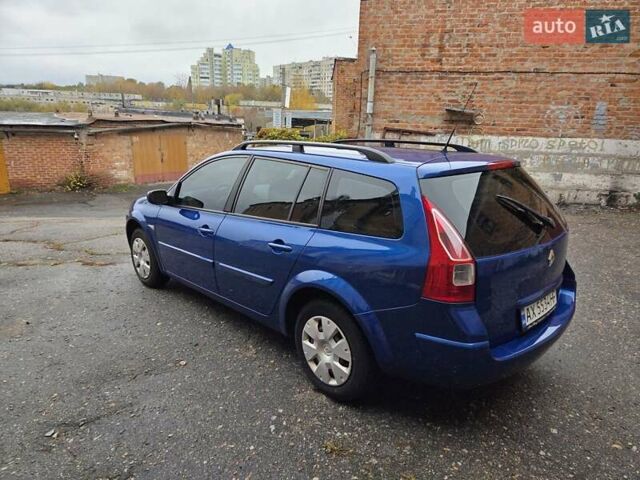 Синий Рено Меган, объемом двигателя 1.6 л и пробегом 350 тыс. км за 5000 $, фото 5 на Automoto.ua