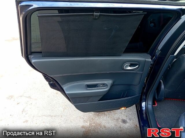 Синий Рено Меган, объемом двигателя 1.6 л и пробегом 260 тыс. км за 5500 $, фото 6 на Automoto.ua