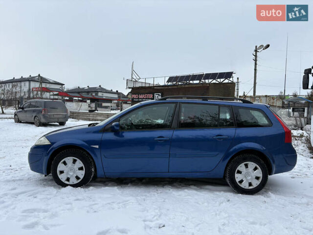 Синий Рено Меган, объемом двигателя 1.6 л и пробегом 215 тыс. км за 5800 $, фото 12 на Automoto.ua