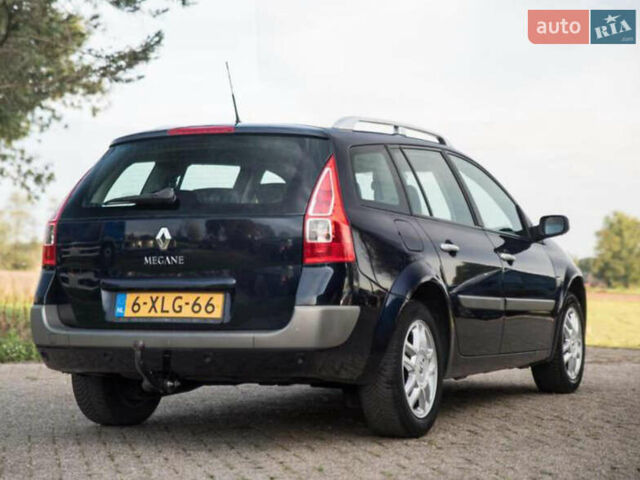 Синий Рено Меган, объемом двигателя 1.6 л и пробегом 150 тыс. км за 6200 $, фото 7 на Automoto.ua