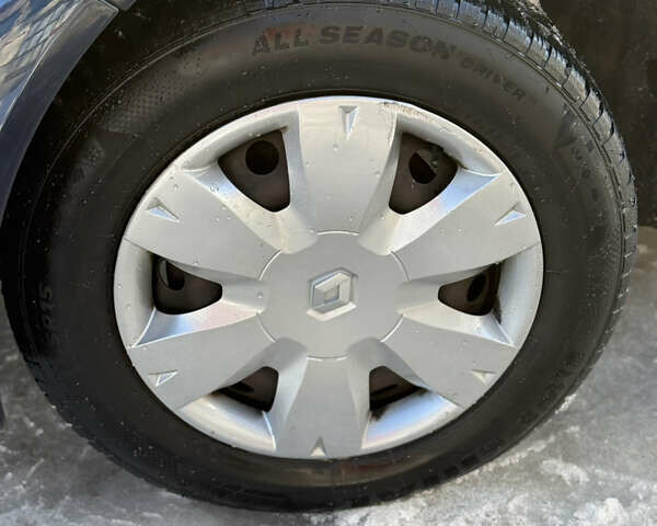 Синій Рено Меган, об'ємом двигуна 1.6 л та пробігом 225 тис. км за 5999 $, фото 15 на Automoto.ua