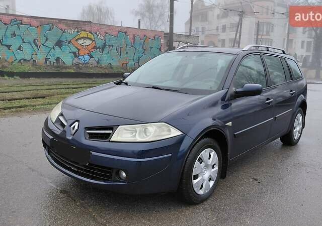 Синий Рено Меган, объемом двигателя 1.5 л и пробегом 244 тыс. км за 4900 $, фото 8 на Automoto.ua