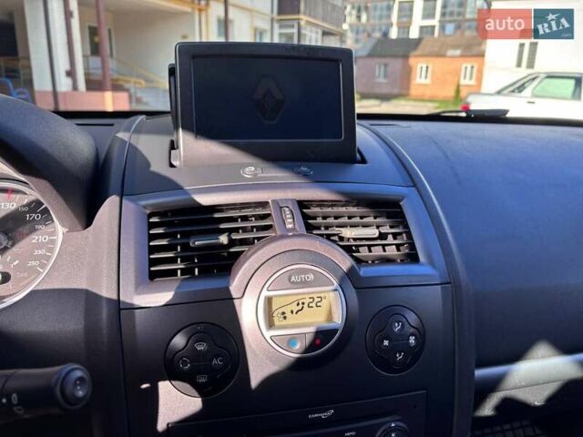 Синий Рено Меган, объемом двигателя 1.6 л и пробегом 206 тыс. км за 6200 $, фото 22 на Automoto.ua