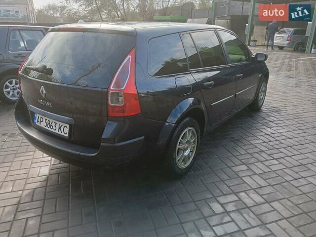 Синий Рено Меган, объемом двигателя 1.46 л и пробегом 300 тыс. км за 5279 $, фото 3 на Automoto.ua