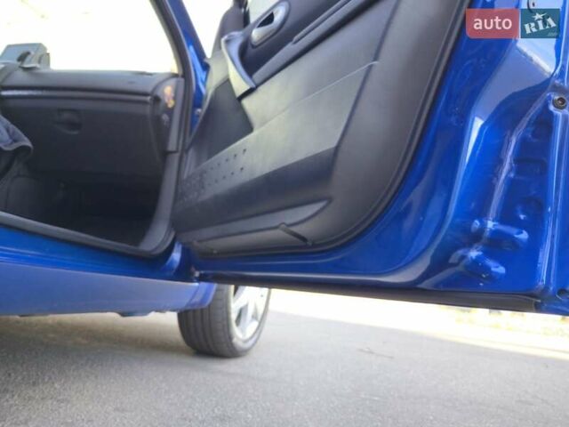 Синий Рено Меган, объемом двигателя 1.6 л и пробегом 241 тыс. км за 5700 $, фото 14 на Automoto.ua