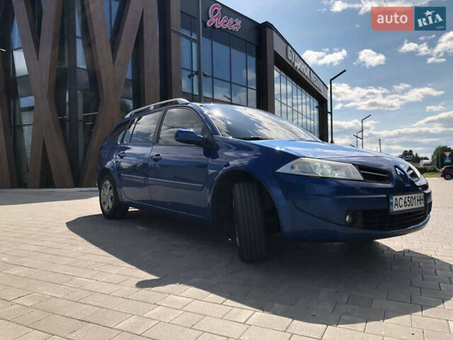 Синий Рено Меган, объемом двигателя 1.6 л и пробегом 260 тыс. км за 6500 $, фото 17 на Automoto.ua