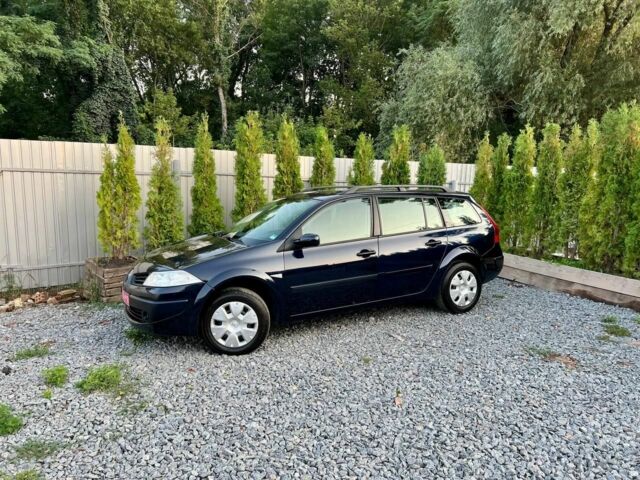 Синий Рено Меган, объемом двигателя 0 л и пробегом 212 тыс. км за 5300 $, фото 3 на Automoto.ua