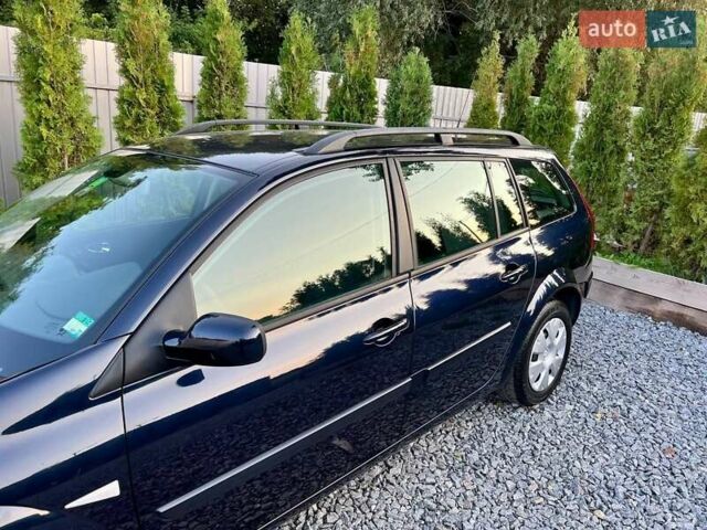 Синий Рено Меган, объемом двигателя 1.6 л и пробегом 212 тыс. км за 5600 $, фото 16 на Automoto.ua