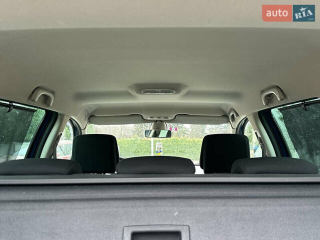 Синій Рено Меган, об'ємом двигуна 2 л та пробігом 174 тис. км за 5690 $, фото 23 на Automoto.ua