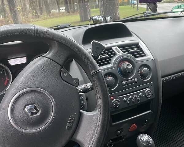 Синий Рено Меган, объемом двигателя 1.5 л и пробегом 235 тыс. км за 5400 $, фото 5 на Automoto.ua