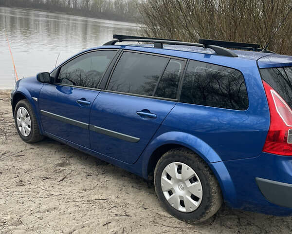 Синий Рено Меган, объемом двигателя 1.6 л и пробегом 208 тыс. км за 6300 $, фото 7 на Automoto.ua
