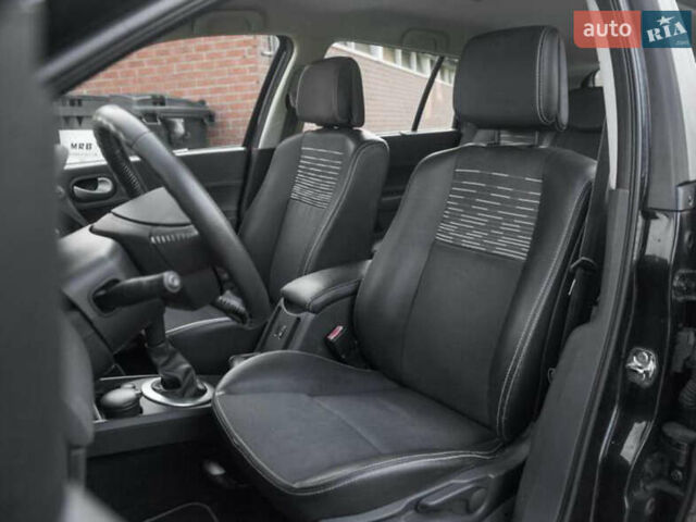 Синий Рено Меган, объемом двигателя 1.6 л и пробегом 150 тыс. км за 6200 $, фото 10 на Automoto.ua