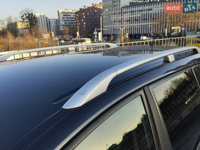 Синий Рено Меган, объемом двигателя 1.6 л и пробегом 263 тыс. км за 4190 $, фото 11 на Automoto.ua