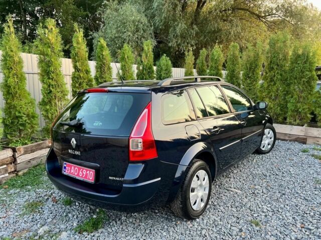 Синий Рено Меган, объемом двигателя 0 л и пробегом 212 тыс. км за 5300 $, фото 4 на Automoto.ua