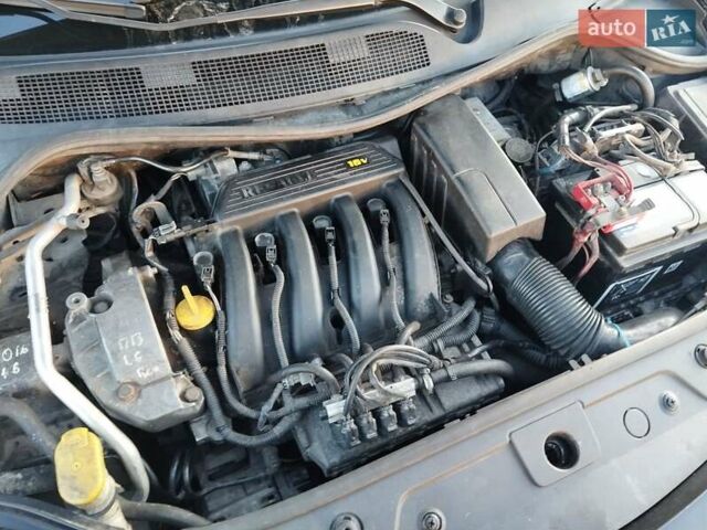 Синий Рено Меган, объемом двигателя 1.6 л и пробегом 263 тыс. км за 4190 $, фото 24 на Automoto.ua