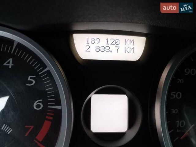 Синій Рено Меган, об'ємом двигуна 1.6 л та пробігом 189 тис. км за 5250 $, фото 15 на Automoto.ua