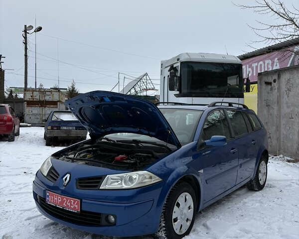 Синий Рено Меган, объемом двигателя 1.6 л и пробегом 215 тыс. км за 5800 $, фото 44 на Automoto.ua