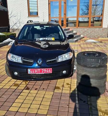 Синий Рено Меган, объемом двигателя 1.6 л и пробегом 123 тыс. км за 5900 $, фото 2 на Automoto.ua