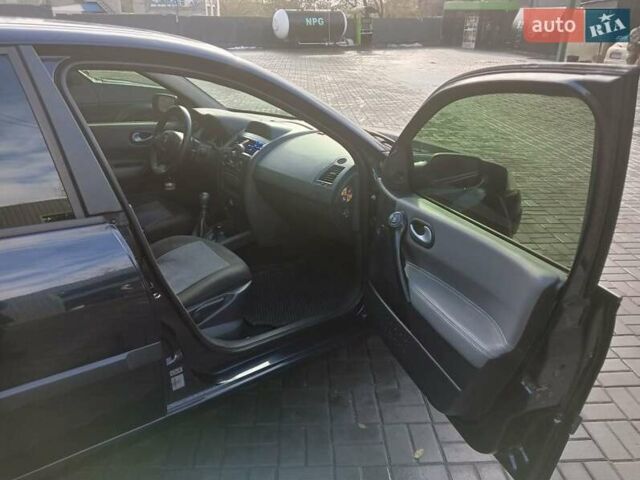 Синий Рено Меган, объемом двигателя 1.46 л и пробегом 300 тыс. км за 5279 $, фото 13 на Automoto.ua