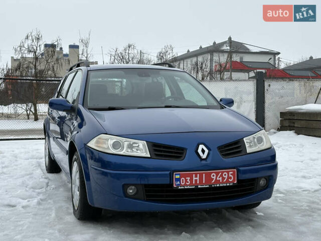 Синий Рено Меган, объемом двигателя 1.6 л и пробегом 215 тыс. км за 5300 $, фото 1 на Automoto.ua