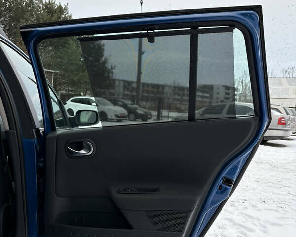 Синий Рено Меган, объемом двигателя 1.6 л и пробегом 215 тыс. км за 5800 $, фото 30 на Automoto.ua