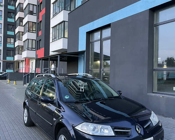 Синий Рено Меган, объемом двигателя 1.6 л и пробегом 216 тыс. км за 6200 $, фото 3 на Automoto.ua