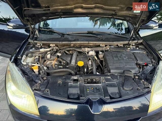 Синій Рено Меган, об'ємом двигуна 1.5 л та пробігом 247 тис. км за 6500 $, фото 9 на Automoto.ua