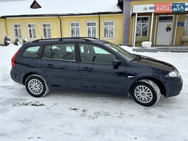 Синий Рено Меган, объемом двигателя 1.6 л и пробегом 225 тыс. км за 5650 $, фото 4 на Automoto.ua