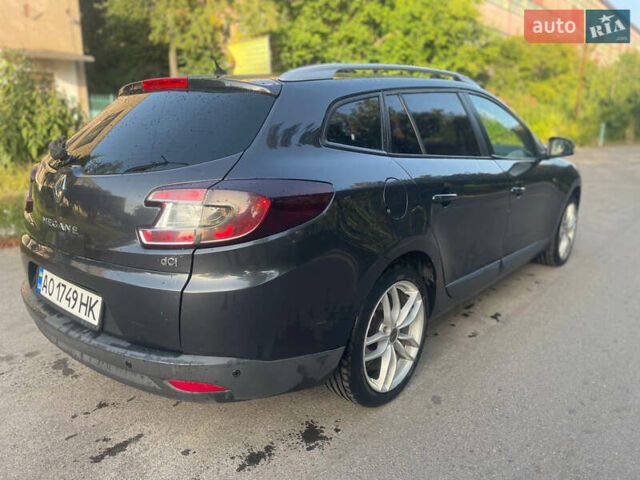 Синій Рено Меган, об'ємом двигуна 1.46 л та пробігом 272 тис. км за 6200 $, фото 4 на Automoto.ua