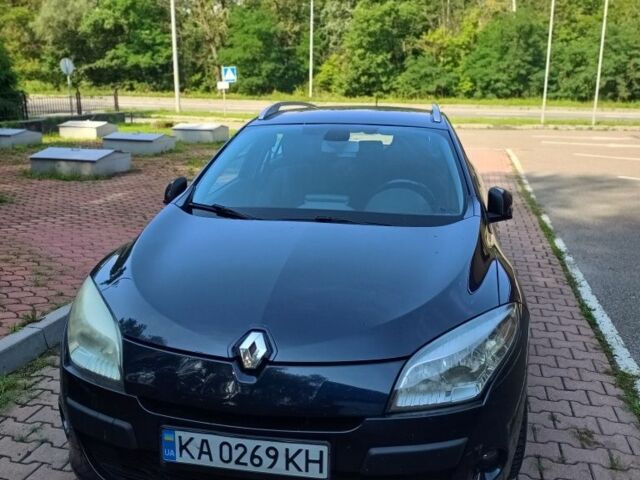 Синий Рено Меган, объемом двигателя 1.4 л и пробегом 248 тыс. км за 8100 $, фото 1 на Automoto.ua