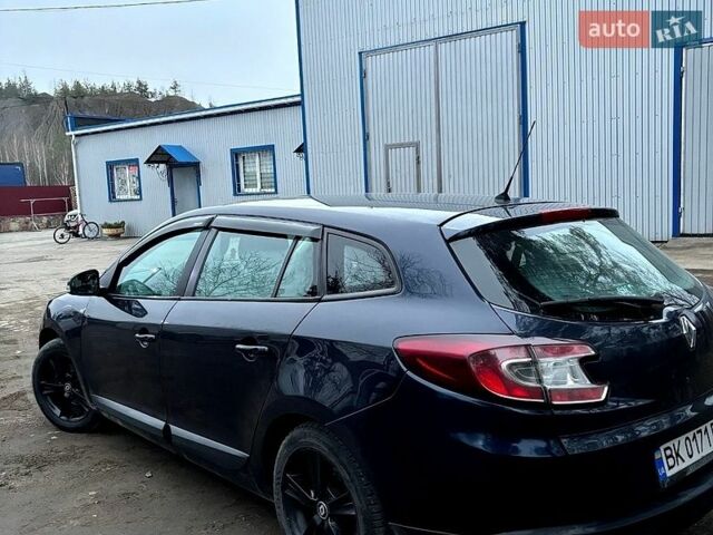 Синий Рено Меган, объемом двигателя 1.46 л и пробегом 357 тыс. км за 3700 $, фото 1 на Automoto.ua