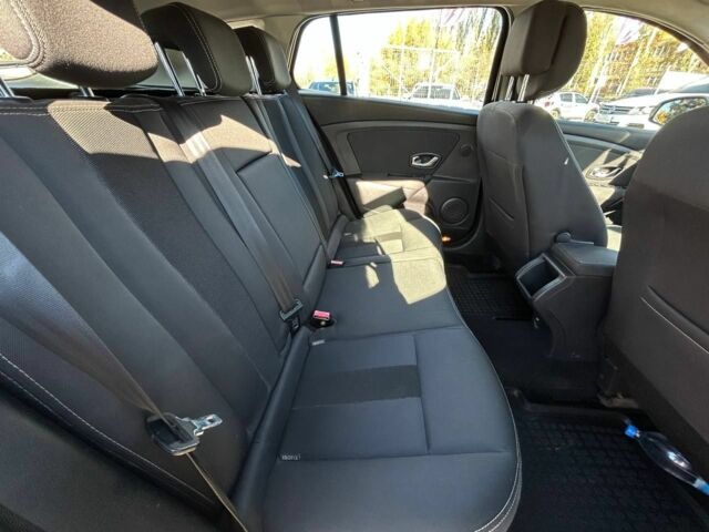 Синій Рено Меган, об'ємом двигуна 1.9 л та пробігом 215 тис. км за 6300 $, фото 19 на Automoto.ua