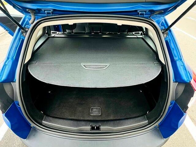 Синий Рено Меган, объемом двигателя 1.6 л и пробегом 252 тыс. км за 7200 $, фото 8 на Automoto.ua