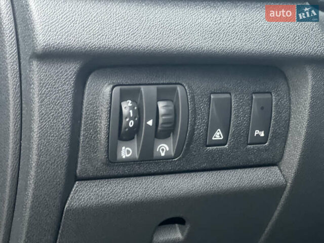 Синій Рено Меган, об'ємом двигуна 1.5 л та пробігом 192 тис. км за 7600 $, фото 28 на Automoto.ua