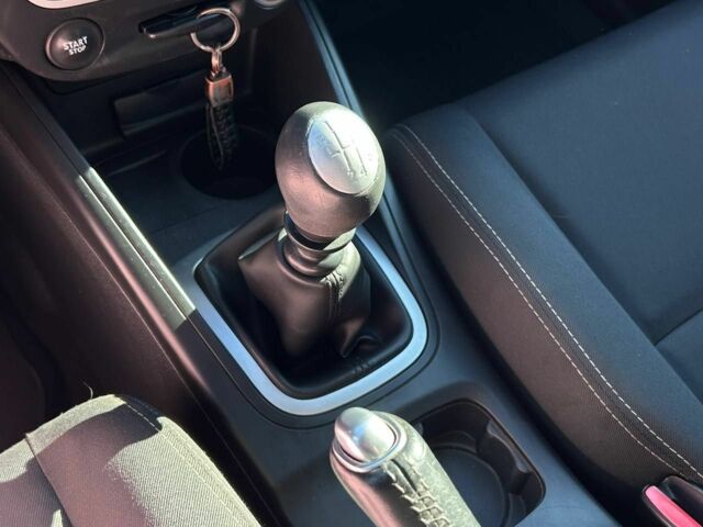 Синій Рено Меган, об'ємом двигуна 1.9 л та пробігом 215 тис. км за 6300 $, фото 16 на Automoto.ua