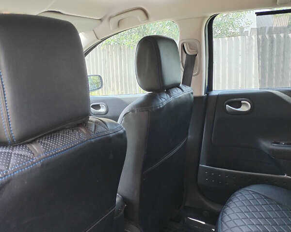 Синий Рено Меган, объемом двигателя 1.6 л и пробегом 220 тыс. км за 6200 $, фото 12 на Automoto.ua