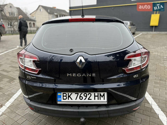 Синий Рено Меган, объемом двигателя 1.46 л и пробегом 220 тыс. км за 5600 $, фото 7 на Automoto.ua