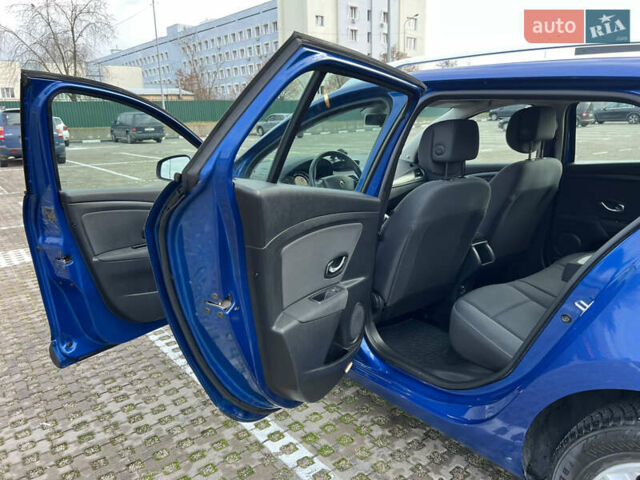 Синій Рено Меган, об'ємом двигуна 1.6 л та пробігом 252 тис. км за 6750 $, фото 32 на Automoto.ua