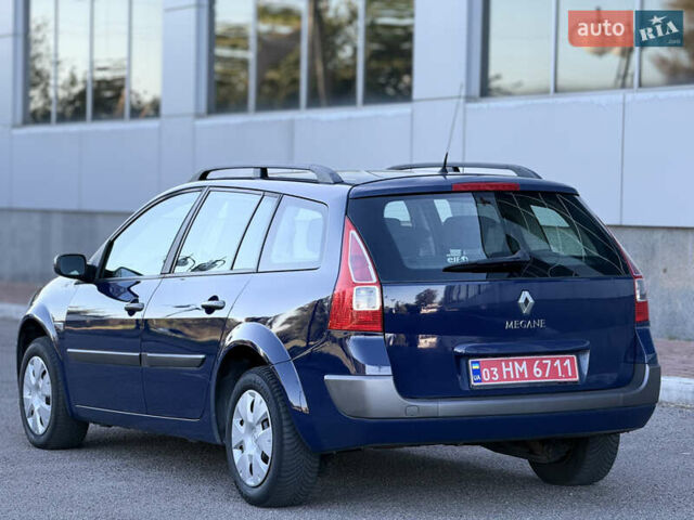 Рено Меган 2009 у Белой Церкве на Automoto.ua Синій Рено Меган, об'ємом двигуна 1.6 л та пробігом 202 тис. км за 5500 $, фото 33 на Automoto.ua