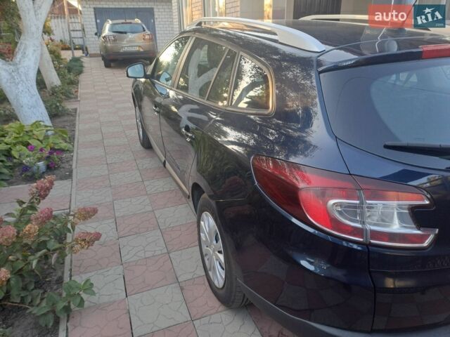 Синий Рено Меган, объемом двигателя 1.6 л и пробегом 208 тыс. км за 6400 $, фото 2 на Automoto.ua