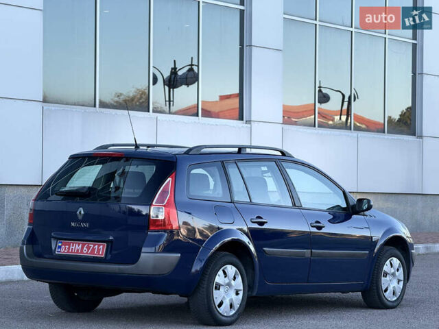 Рено Меган 2009 у Белой Церкве на Automoto.ua Синій Рено Меган, об'ємом двигуна 1.6 л та пробігом 202 тис. км за 5500 $, фото 62 на Automoto.ua