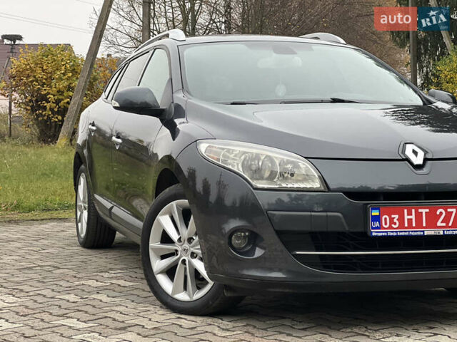 Синій Рено Меган, об'ємом двигуна 1.5 л та пробігом 192 тис. км за 7600 $, фото 15 на Automoto.ua
