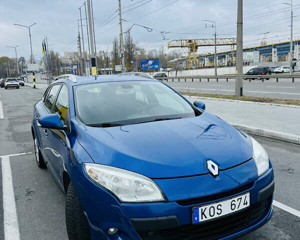 Синий Рено Меган, объемом двигателя 1.6 л и пробегом 252 тыс. км за 7000 $, фото 13 на Automoto.ua