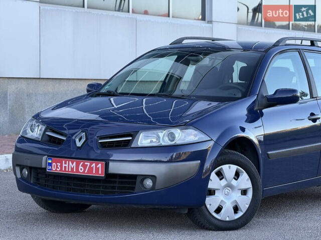 Рено Меган 2009 у Белой Церкве на Automoto.ua Синій Рено Меган, об'ємом двигуна 1.6 л та пробігом 202 тис. км за 5500 $, фото 44 на Automoto.ua