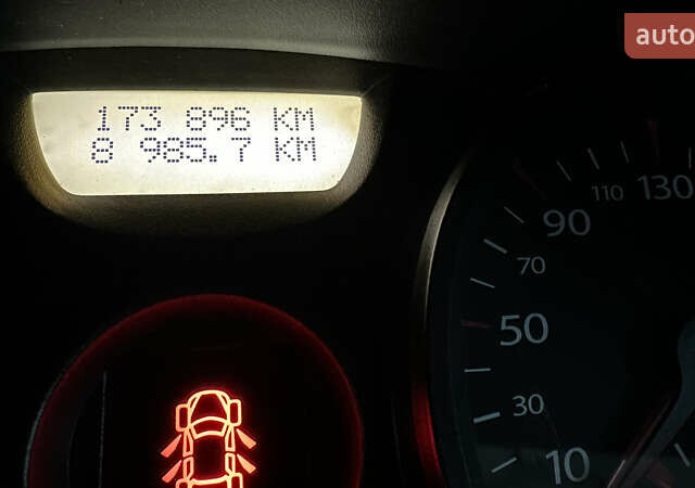 Синій Рено Меган, об'ємом двигуна 1.6 л та пробігом 173 тис. км за 5600 $, фото 6 на Automoto.ua