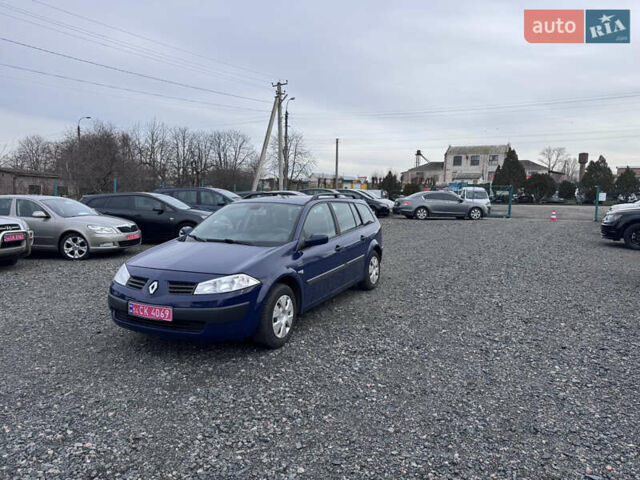 Синий Рено Меган, объемом двигателя 1.6 л и пробегом 240 тыс. км за 5400 $, фото 3 на Automoto.ua