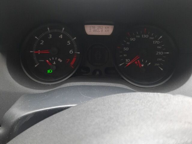 Синій Рено Меган, об'ємом двигуна 1.6 л та пробігом 175 тис. км за 5500 $, фото 4 на Automoto.ua